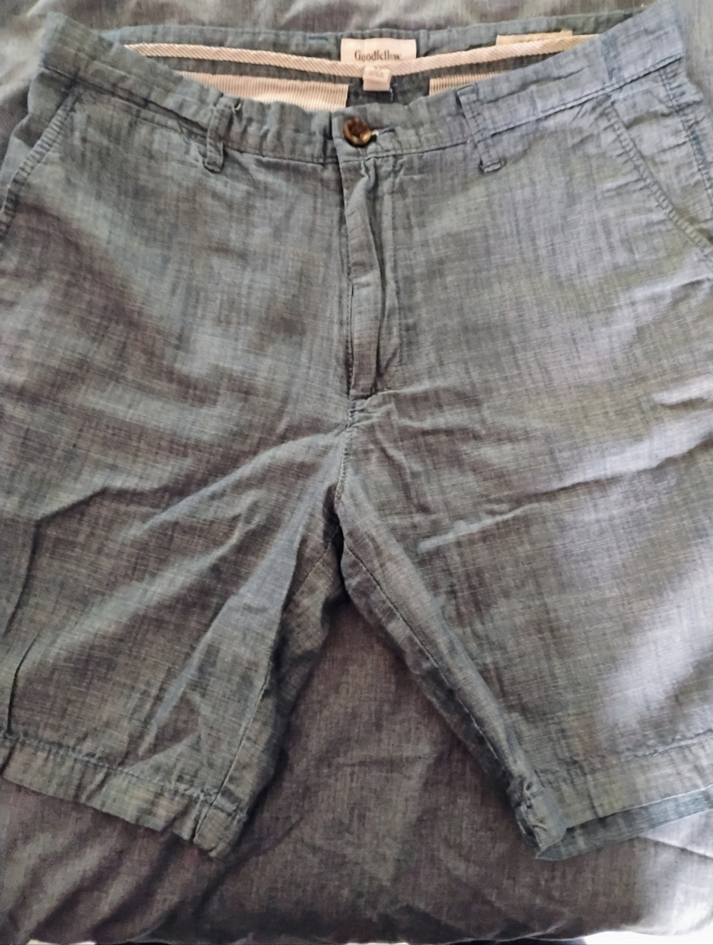 Goodfellow & Co Men's Blue Chambray Flat-Front Shorts